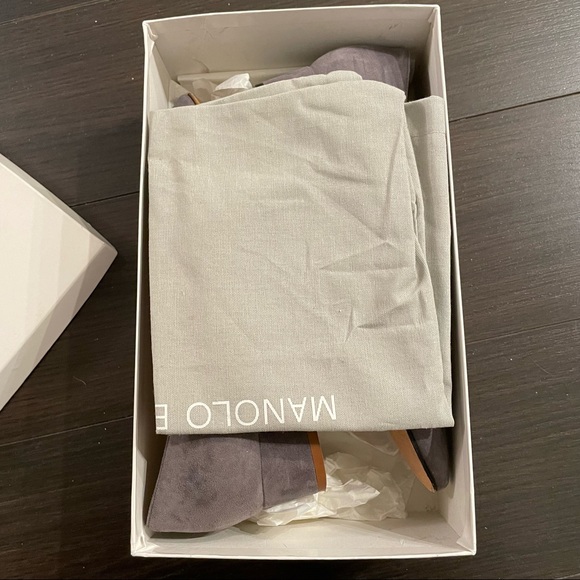 Manolo Blahnik Listony Block-Heel Suede Pumps - Picture 11 of 12